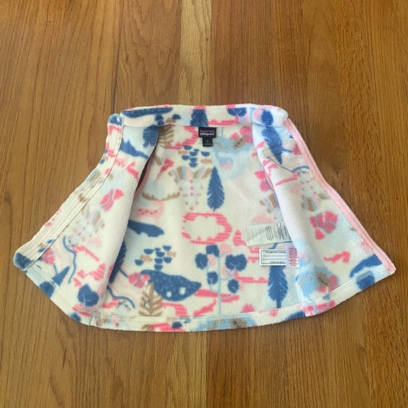 Patagonia Fleece Girls Vest - Picture 4 of 6